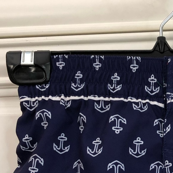 Billabong girls board shorts - Picture 2 of 6